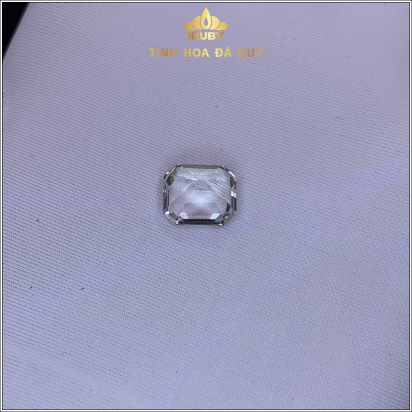 Đá Topaz tự nhiên màu trắng tinh khiết 4,03ct - IRTP 234403 hình ảnh 2