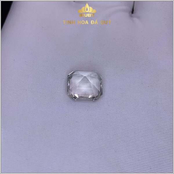 Đá Topaz tự nhiên màu trắng tinh khiết 5,38ct - IRTP 234538 hình ảnh 3