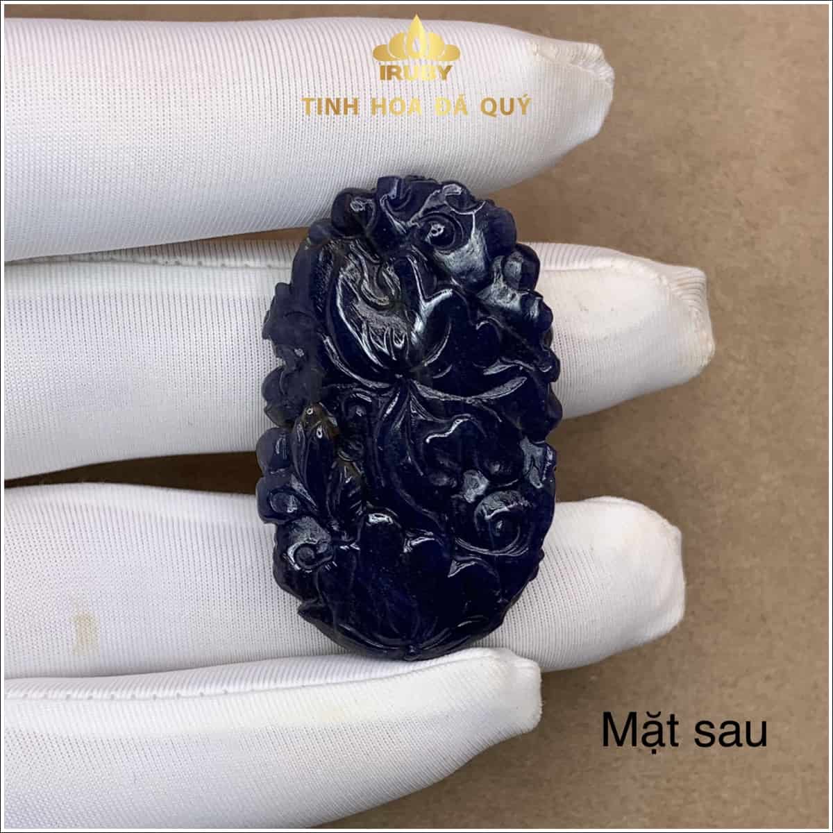 Mặt dây chuyền Phật Bà Quan Âm đá Sapphire xanh lam 19,6 gram – IRPB 235196 hình ảnh