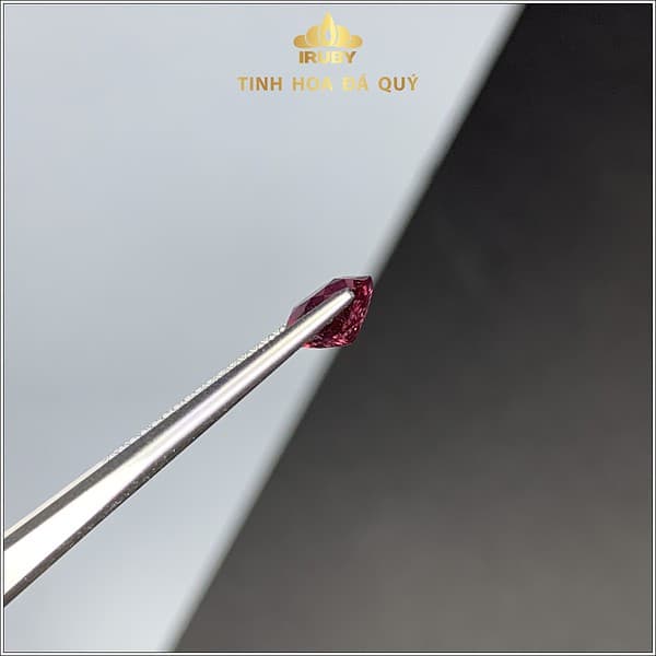 Viên Garnet màu đỏ thuần cắt hình trái tim 1,10ct - IRGN234110 hình ảnh 2