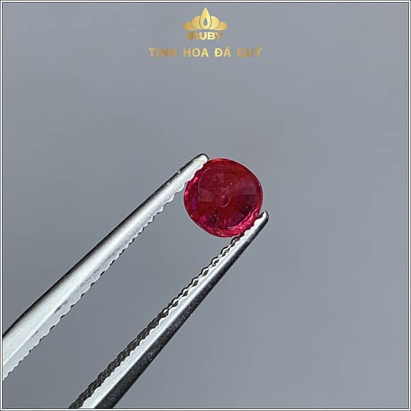 Viên Ruby facet Lục Yên màu đỏ huyết 0,55ct - IRRB 235055 hình ảnh 3