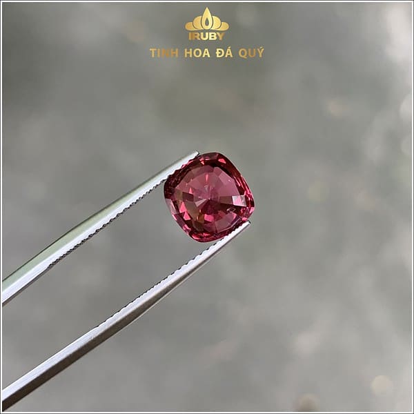 Viên Spinel đỏ rực lửa 3,16ct - IRSI 237316 hình ảnh