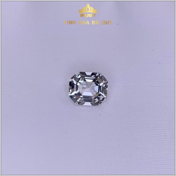 Viên Topaz màu trắng tinh khiết tự nhiên 2,43ct - IRTP 237243 hình ảnh