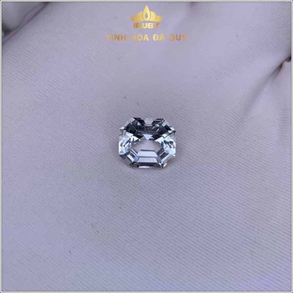 Viên Topaz màu trắng tinh khiết tự nhiên 2,54ct - IRTP 237254 hình ảnh 1