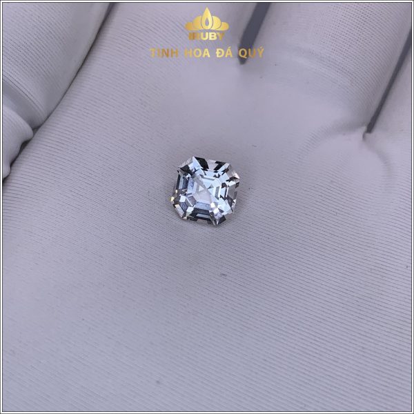 Viên Topaz màu trắng tinh khiết tự nhiên 2,62ct - IRTP 237262 hình ảnh 2