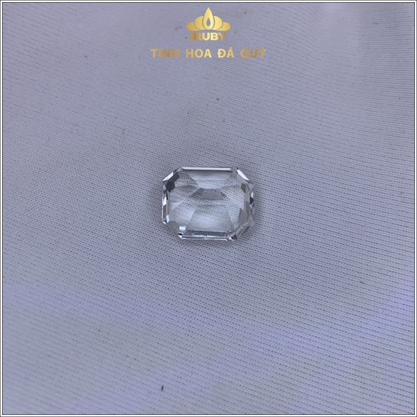 Viên Topaz màu trắng tinh khiết tự nhiên 2,67ct - IRTP 237267 hình ảnh 3