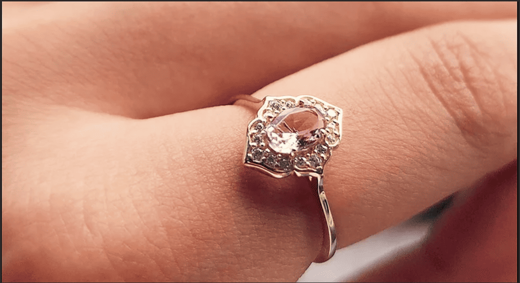 Nhẫn nữ Zircon hồng Vintage cho nữ