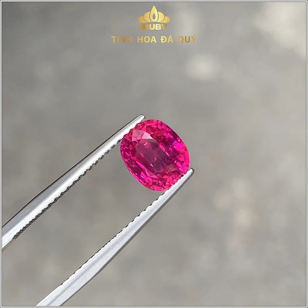 Viên Ruby facet màu đỏ huyết tự nhiên nguyên bản 2,12ct IRRF134 - 23821 hình ảnh 2