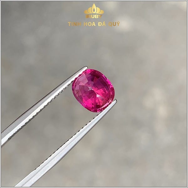 Viên Ruby facet màu đỏ huyết tự nhiên nguyên bản 2,12ct IRRF134 - 23821 hình ảnh