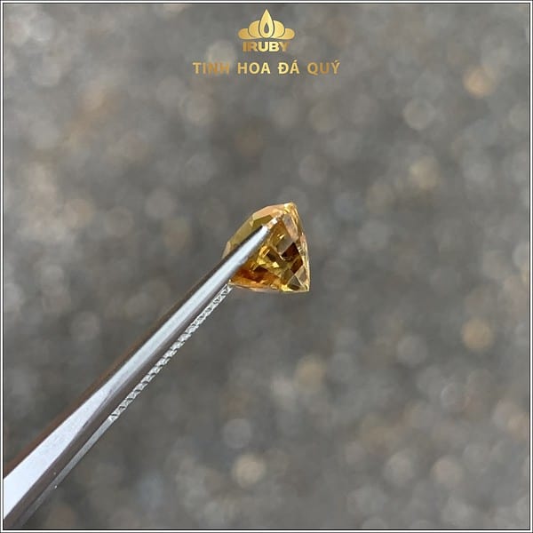 Viên Zircon tự nhiên 100% màu vàng Gold 4,55ct - IRZC 238455 hình ảnh 2