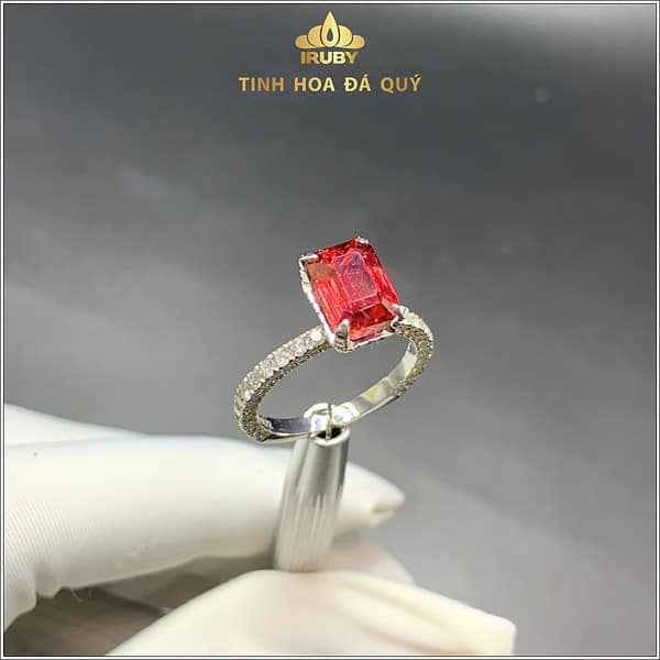 Nhẫn nữ Spinel kết Kim Cương tự nhiên hiện đại - IRSI 238240 hình ảnh 3