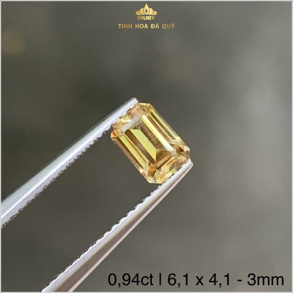 Viên Zircon vàng tự nhiên 100% 0,95ct IRZC13 - 239094 hình ảnh 3