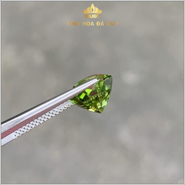 Viên Peridot xanh lá mạ chiếu rực 3,61ct IRPD35 - 2310361 hình ảnh 3