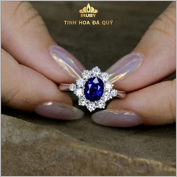 Nhẫn nữ Sapphire tự nhiên xanh hoàng gia - IRBS131 2310164 hình ảnh 1