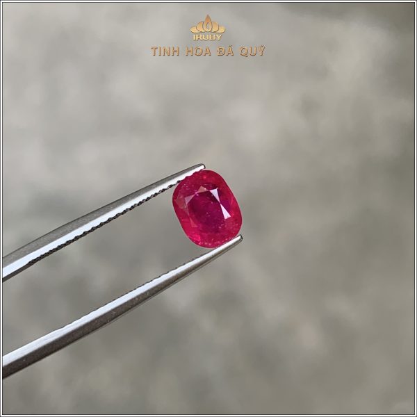 Viên Ruby facet đỏ huyết Lục Yên 1,44ct - IRRF162 2311144 hình ảnh 1