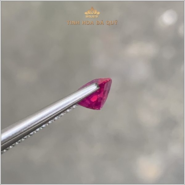 Viên Ruby facet đỏ có cháo đẹp 0,83ct - IRRF178 2312083 hình ảnh 3