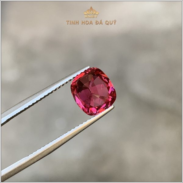 Viên Spinel đỏ rực lửa chiếu toàn viên 2,56ct - IRSI75 2312256 hình ảnh 4