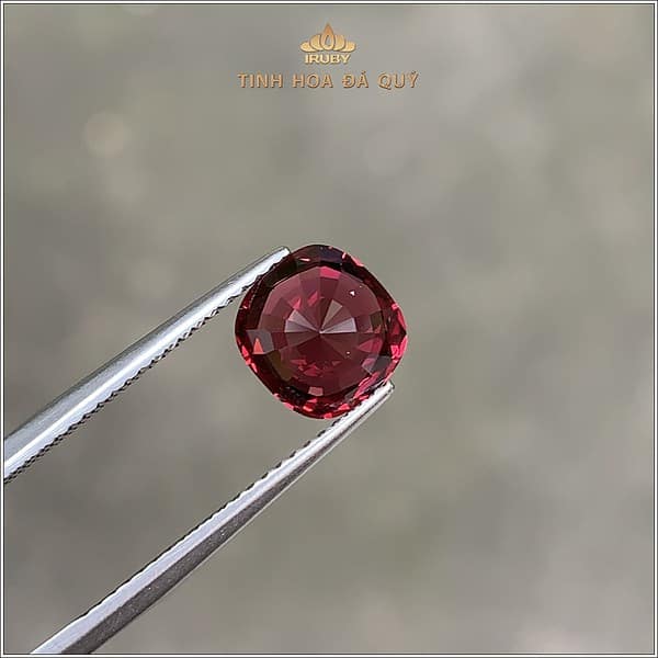 Đá Garnet Lục Yên tự nhiên 100% 2,37ct - IRGN111 2401273 hình ảnh 3