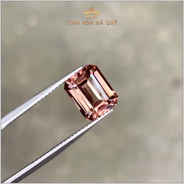 Đá Zircon thiên nhiên màu hồng đỗ 4,75ct - IRZC21 2401475 hình ảnh 1