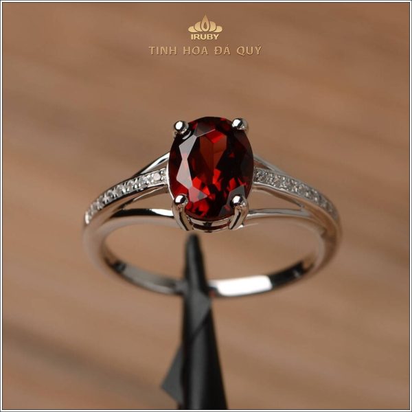 Mẫu nhẫn nữ Garnet kết Kim Cương - IRGN 240101 hình ảnh 1