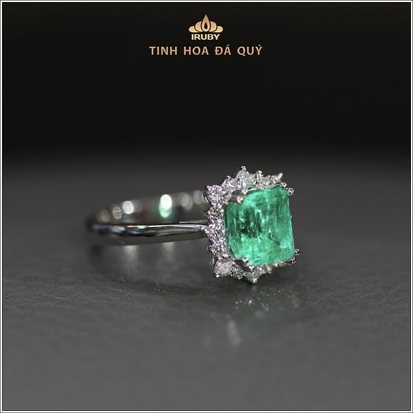 Nhẫn nữ Emerald kết Kim Cương - IREM 24118 hình ảnh 2