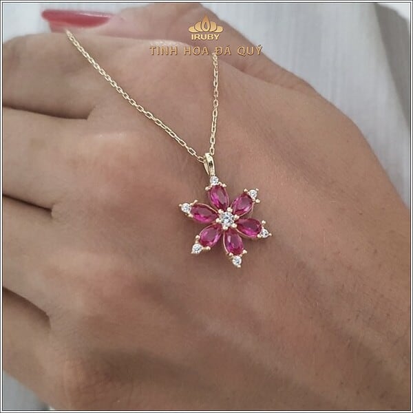 Mẫu dây chuyền Ruby Flowers - IRRF 240121 hình ảnh 5