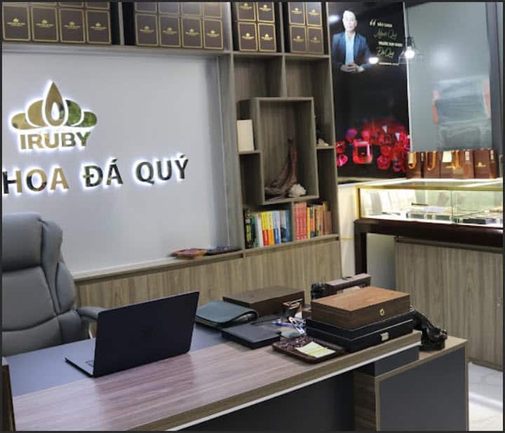 Văn phòng của IRUBY tại Hà Nội dễ dàng liên hệ và giao dịch