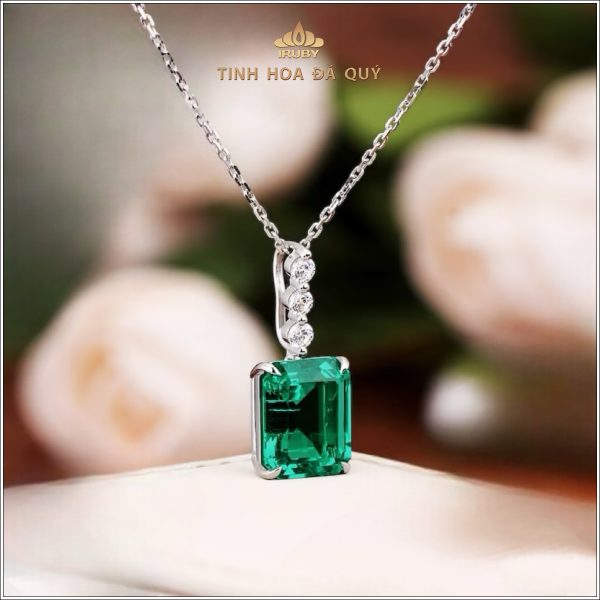 Mẫu mặt dây Emerald - IREM 240242 hình ảnh 2