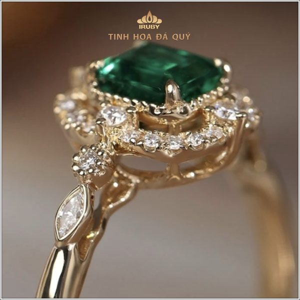 Mẫu nhẫn nữ Emerald hoàng gia - IREM 240138 hình ảnh 4