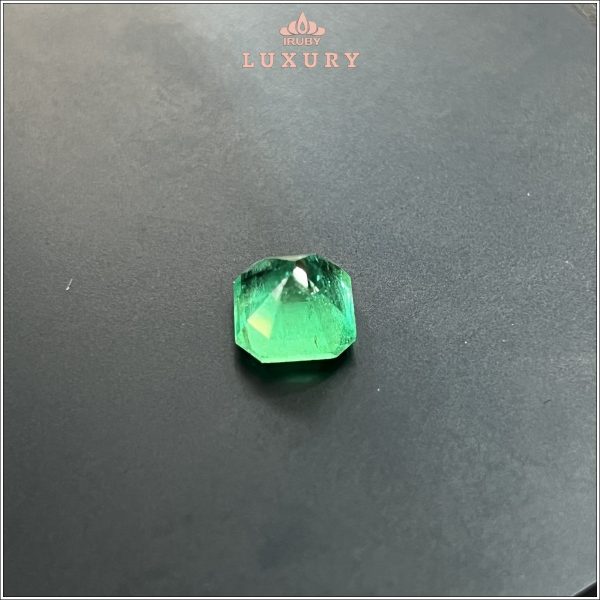 Đá Emerald màu xanh táo tự nhiên 100% 3,20ct - IREM40 2404320 hình ảnh 4