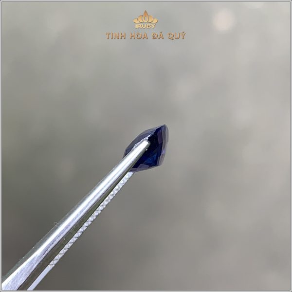 Đá Sapphire xanh lam hoàng gia tự nhiên 100% 2,37ct - IRBS173 2404237 hình ảnh 3