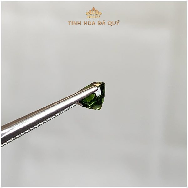 Đá Sapphire xanh lục chiếu long lanh 1,33ct - IRGS181 2404133 hình ảnh 3