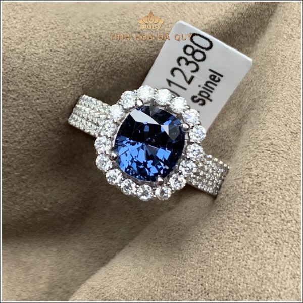 Nhẫn nữ Sapphire xanh lam kết Kim Cương - IRBS 240483 hình ảnh 1