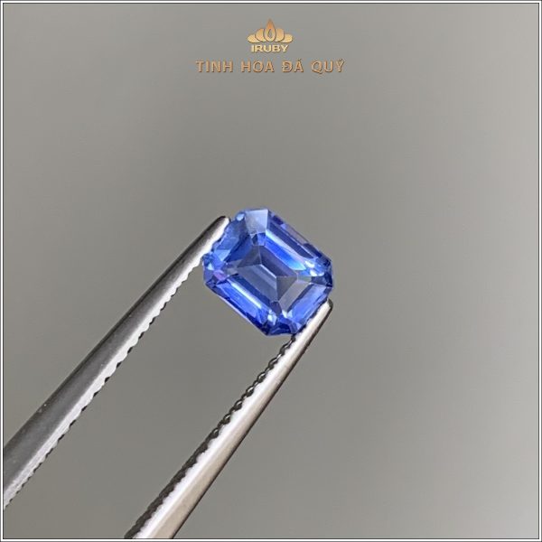 Đá Sapphire xanh lam 0,87ct - IRBS202 2405087 hình ảnh 1