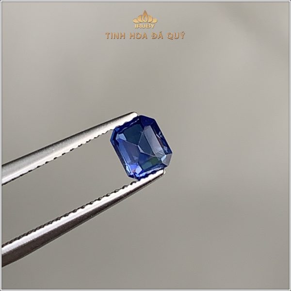 Đá Sapphire xanh lam hoàng gia 0,86ct - IRBS207 2405086 hình ảnh 4