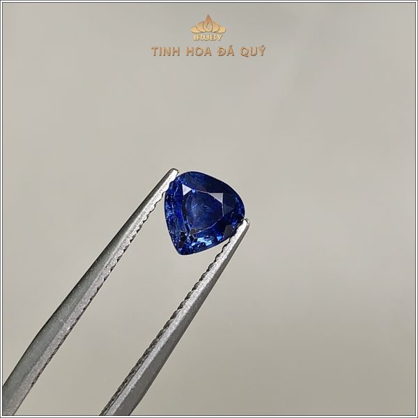 Đá Sapphire xanh lam hoàng gia 0,97ct - IRBS205 2405097 hình ảnh 1