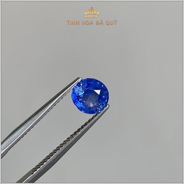 Đá Sapphire xanh lam hoàng gia 1,36ct - IRBS197 2405136 hình ảnh 1