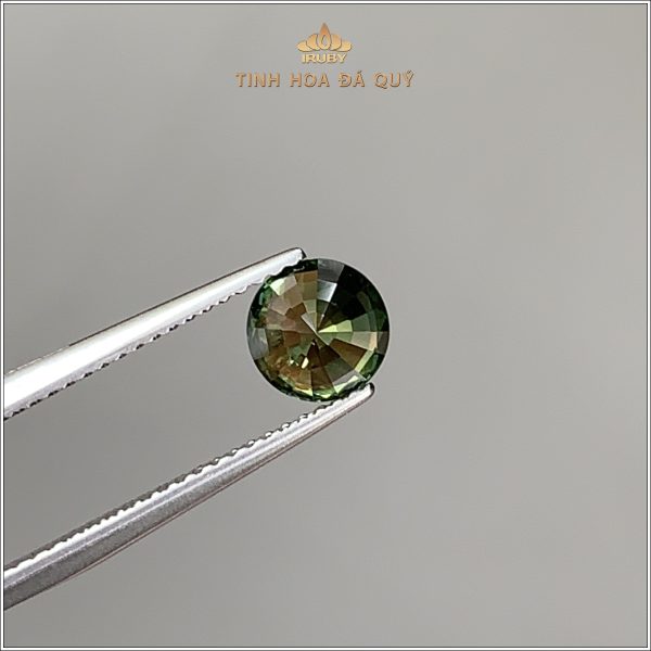 Đá Sapphire xanh lục chiếu long lanh 1,33ct - IRGS220 2405133 hình ảnh 4