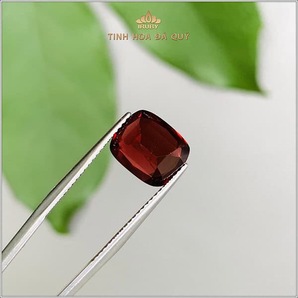 Đá Garnet Lục Yên gam màu đẹp nhất 4,43ct - IRGN125 2405443 hình ảnh 4