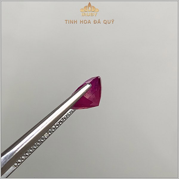 đá Ruby facet đỏ hồng 1,86ct IRRF238 2407186