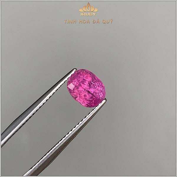 Đá Ruby Hồng facet Lục Yên 1,81ct IRRF249 2408181