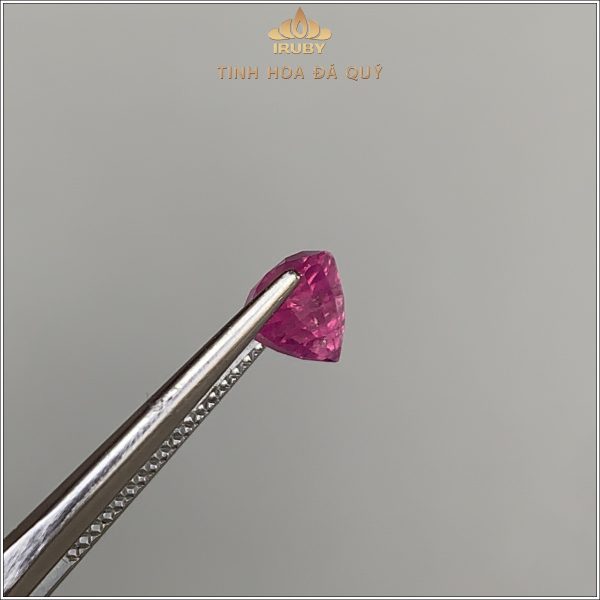 Đá Ruby Hồng facet Lục Yên 1,81ct IRRF249 2408181