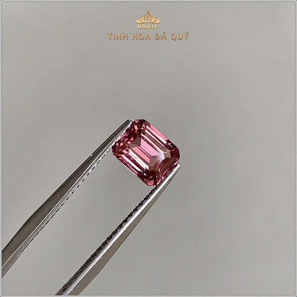 Đá Spinel hồng đỗ Lục Yên 2,41ct - IRSI255 2408241 hình ảnh 3Đá Spinel hồng đỗ Lục Yên 2,41ct - IRSI255 2408241 hình ảnh 3