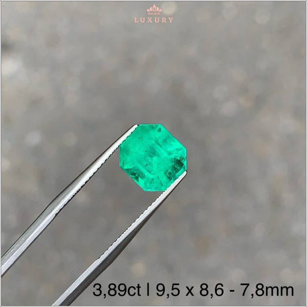 Đá Emerald xanh vivid tự nhiên 100% 3,89ct - IREM46 2409389 hình ảnh 6