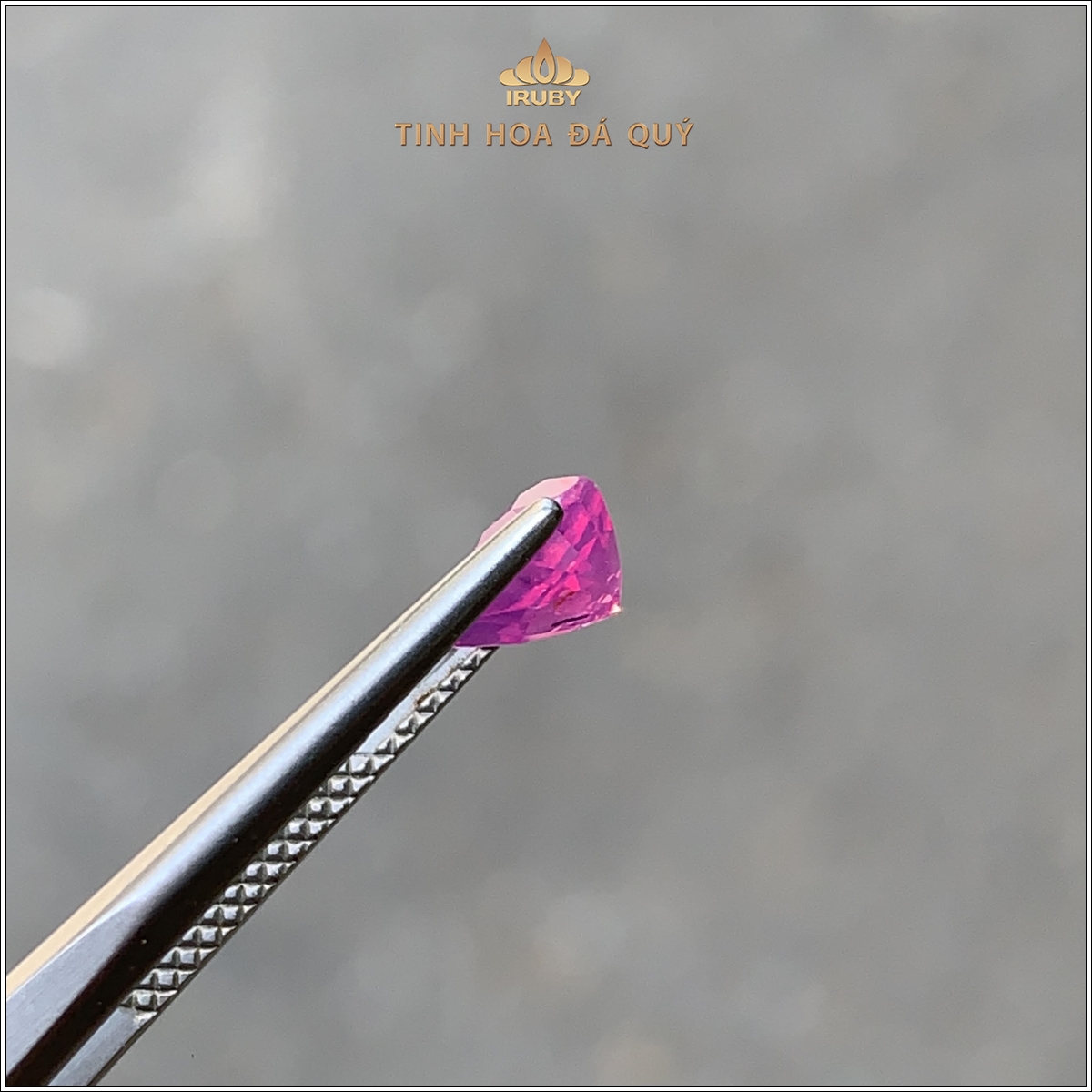 Đá Ruby facet trái tim đỏ hồng 1,28ct - IRRF 2410128KG hình ảnh