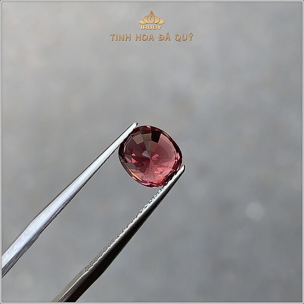 Đá Spinel gam màu hồng đỗ 2,29ct - IRSI 2410229KG hình ảnh 2