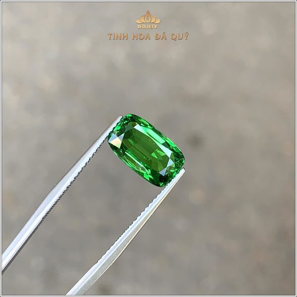 Đá Garnet xanh tự nhiên 100% 2,39ct - IRFN128 2410239 hình ảnh 2