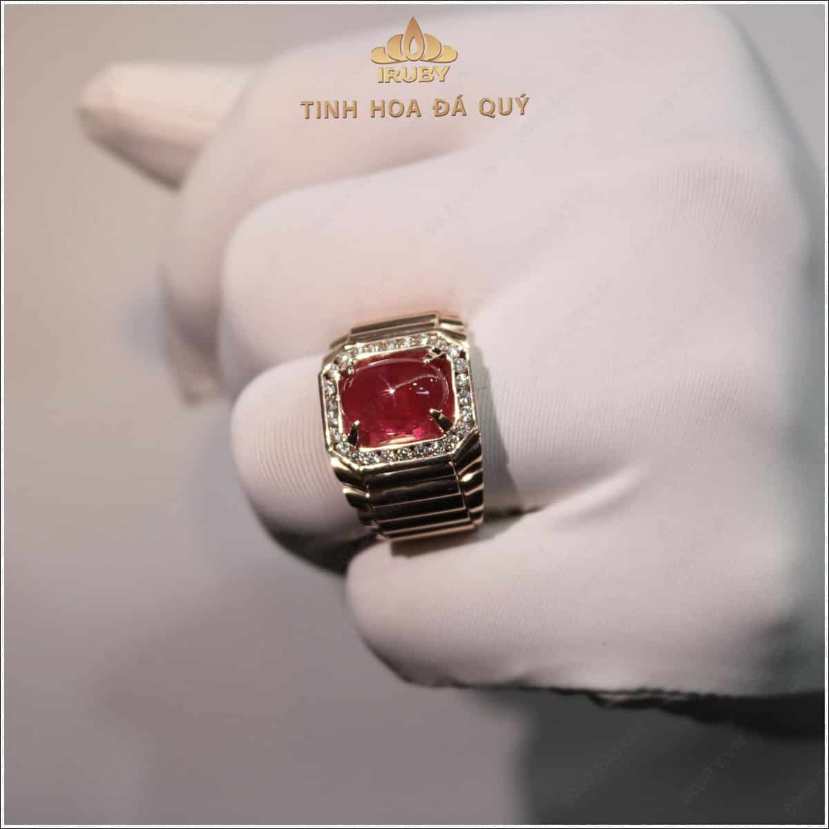 Nhẫn nam Ruby Cabochon phong cách Rolex 3,86ct – IRRC 2410386 hình ảnh