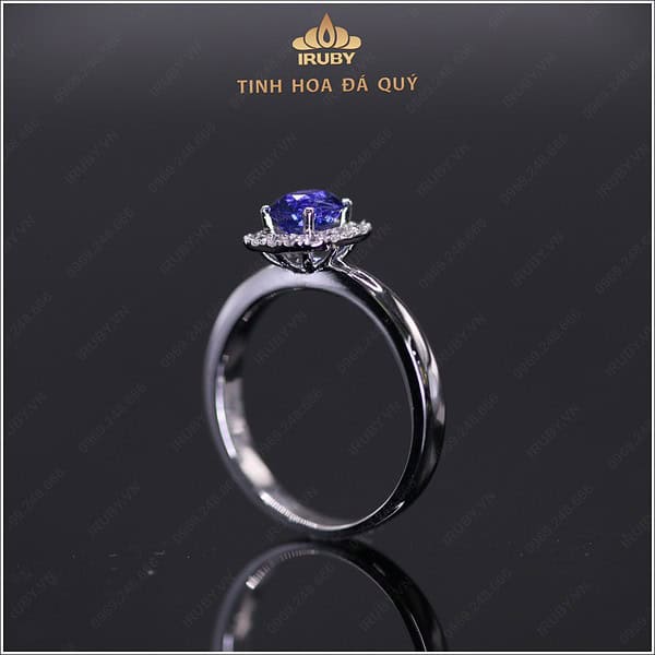 Nhẫn nữ Sapphire xanh lam tự nhiên kết kim cương 0,84ct - IRBS2042405084 hình ảnh 3