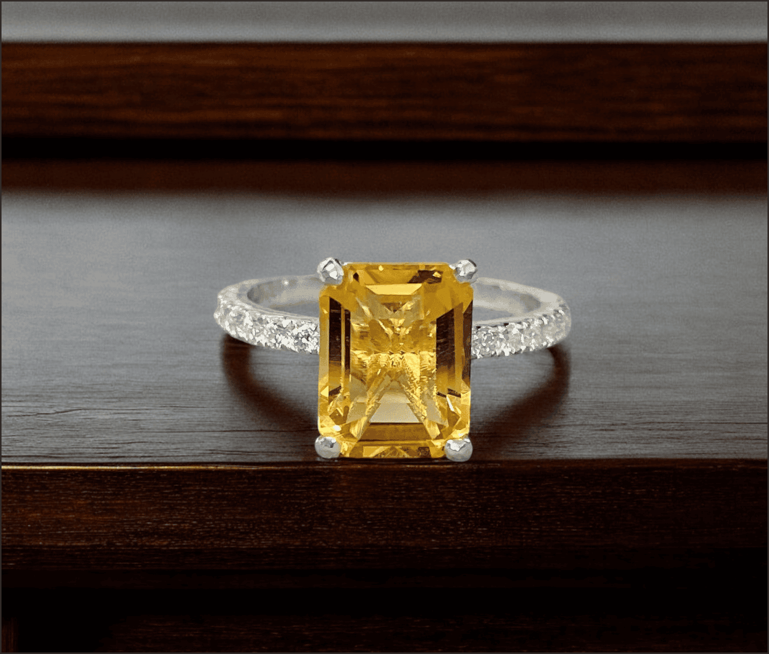 Đá Citrine phù hợp với người mệnh Thổ và Hỏa